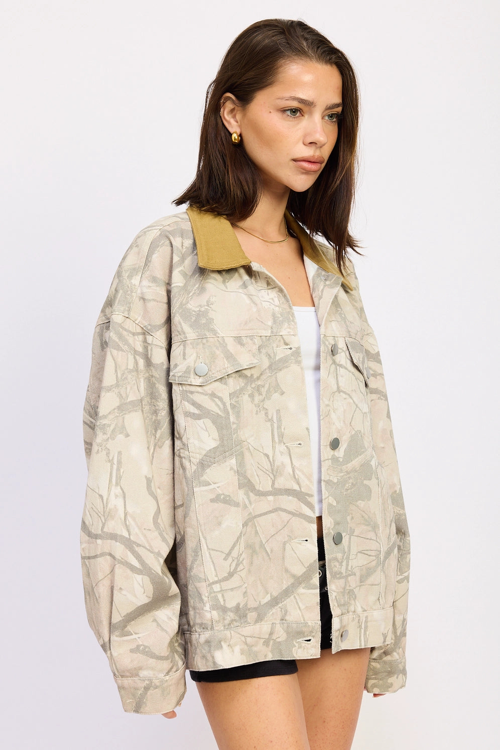 ON THE HUNT CAMO BARN JACKET