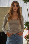 MAKE IT MINE SEAMLESS TOP