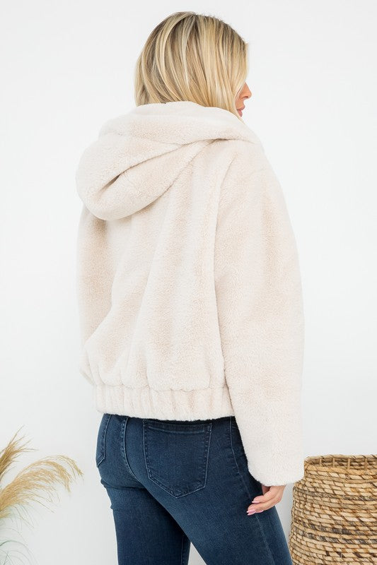 WARMING UP FAUX FUR HOODED JACKET