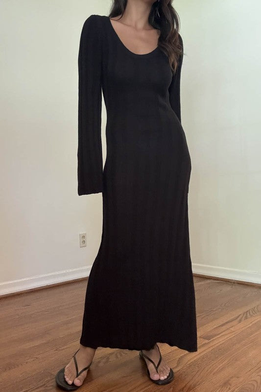 CHELSEA BELL SLEEVE KNIT DRESS