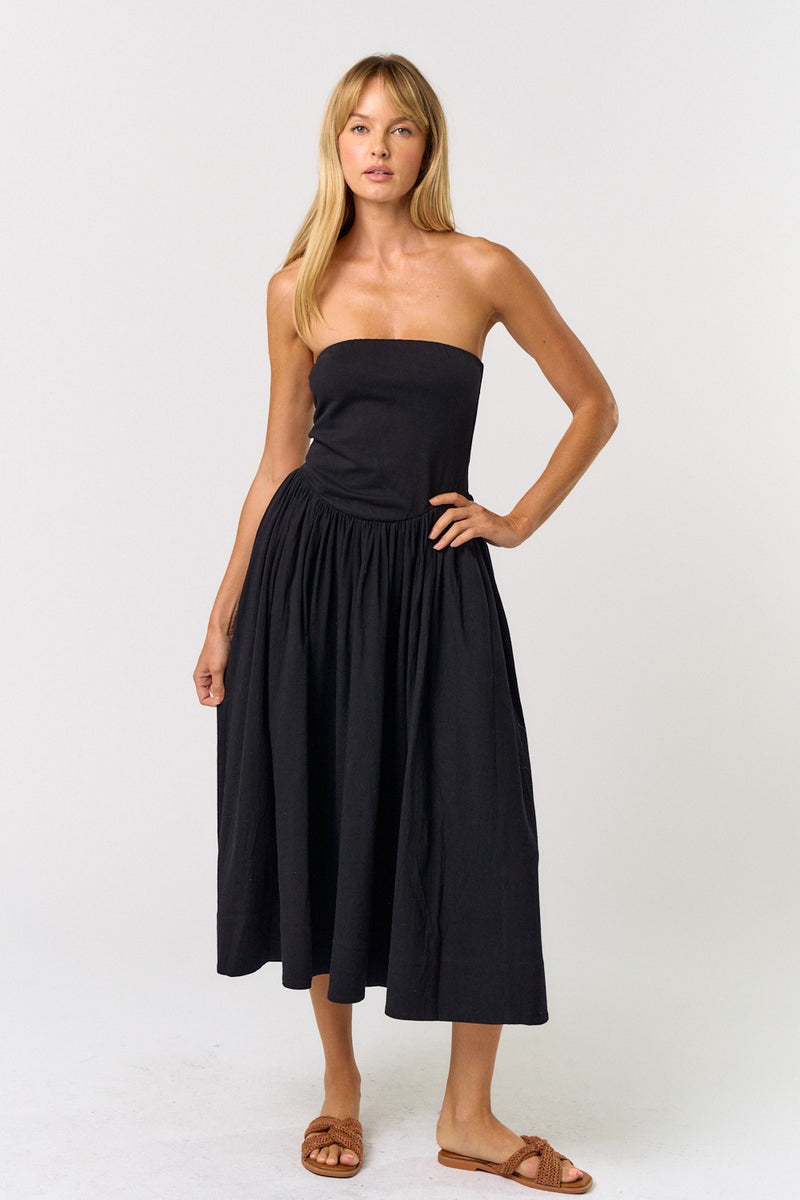 TAKING SIDES POCKETED STRAPLESS MAXI DRESS