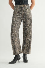 BRYANT LEOPARD BARREL JEANS