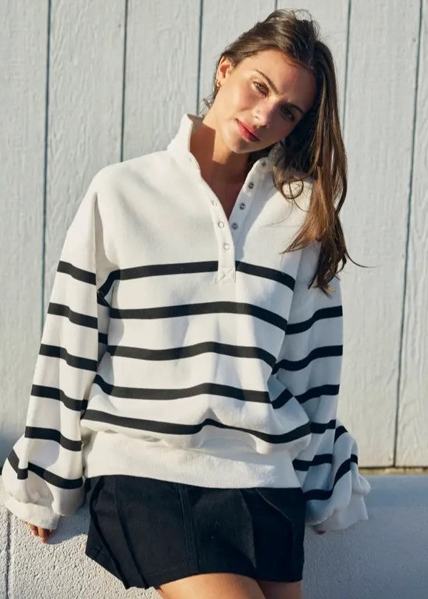 NOMAD SNAP BUTTON COLLARED PULLOVER