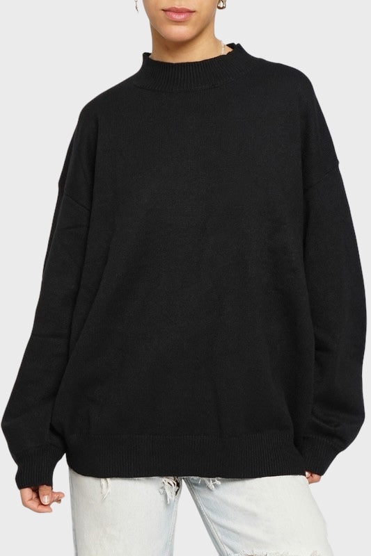 PERFECT MOMENT OVERSIZED KNIT PULLOVER - BLACK