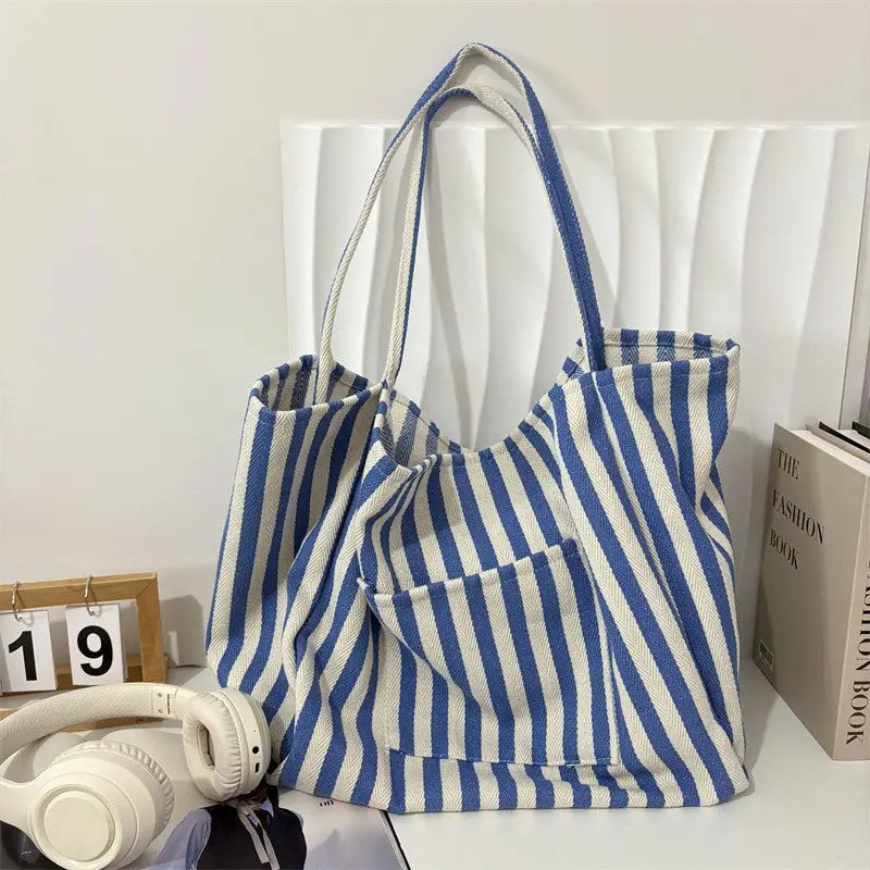 BEAT THE HEAT STRIPED TOTE BAG - BLUE