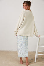 LATE NIGHT OVERSIZED KNIT PULLOVER