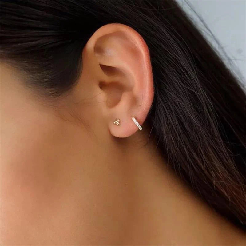 PERFECT CHOICE HOOP EARRINGS - GOLD